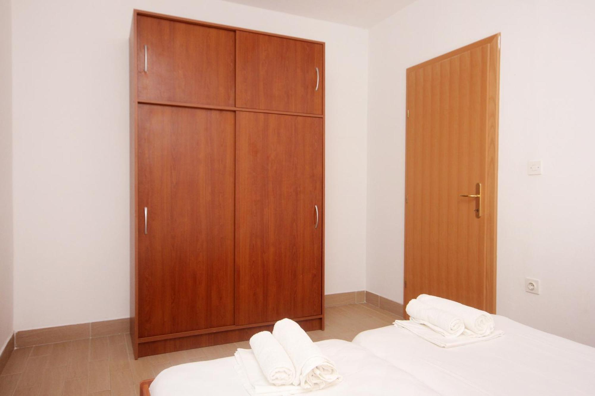 Apartments By The Sea Lun, Pag - 3320 Lun  Ruang foto